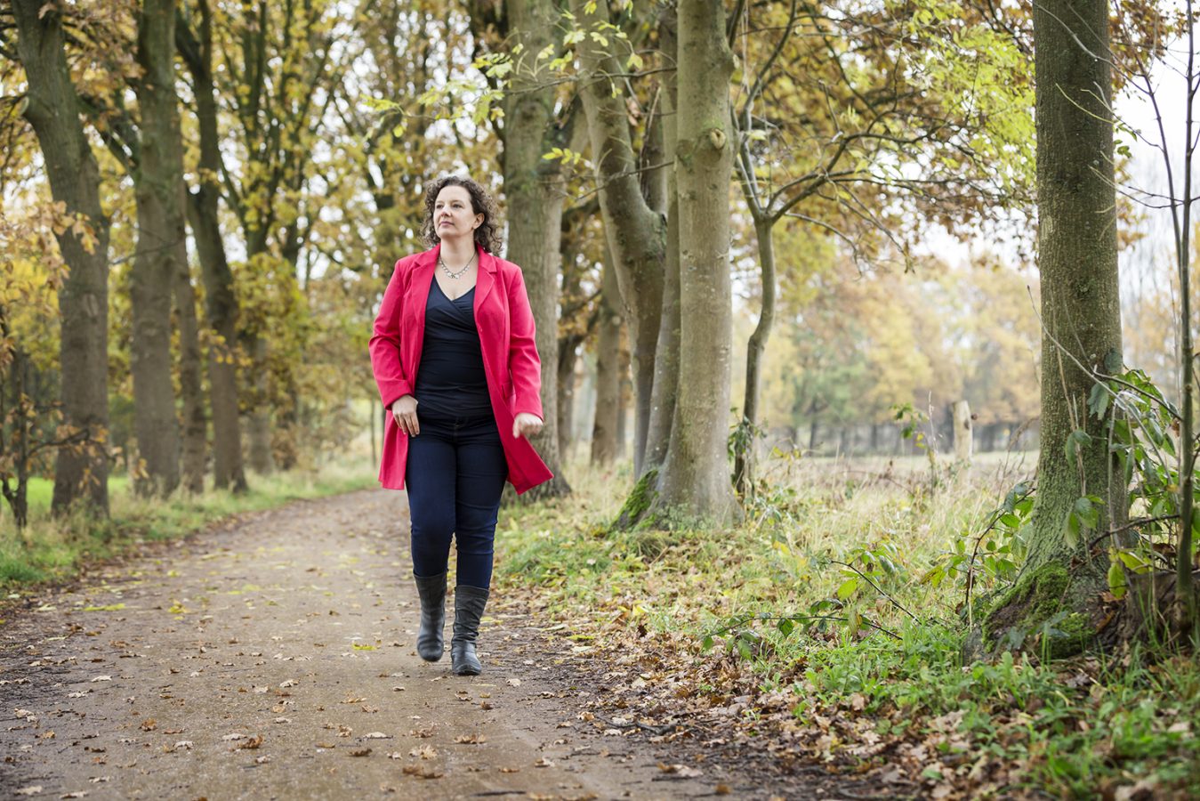 Minneboo Fotografie nicole schlosser spreker en schrijver over kameleongedrag onzichtbaar trauma en verborgen narcisme
